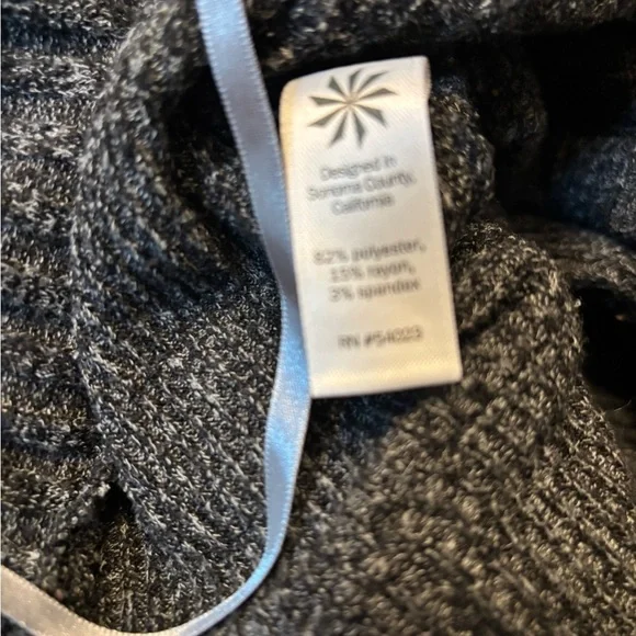 Athleta xs Gray Open-Front Sweater - Picture 6 of 6